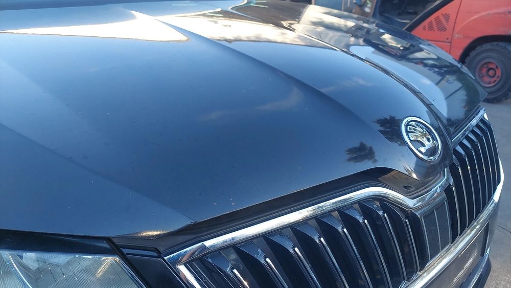 Capot SKODA Superb III Hatchback (3V3)