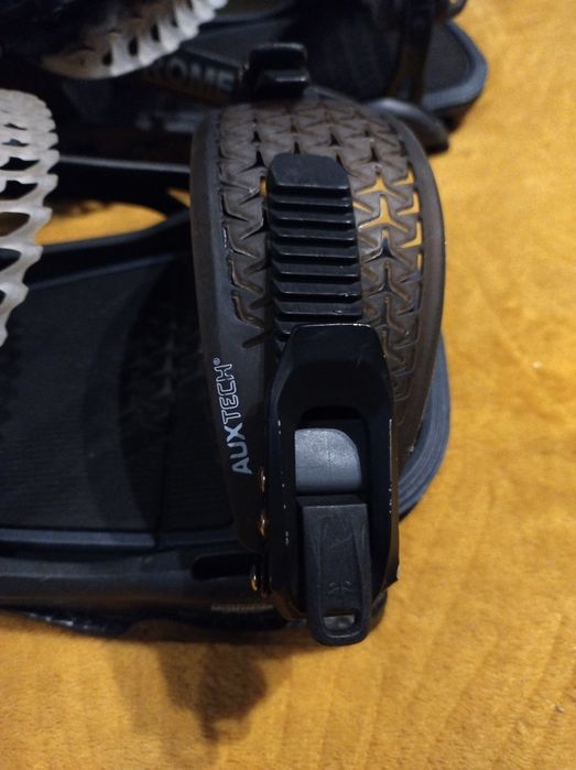 Prawie Nowe Wiązania Snowboardowe Rome Katana Pro L/XL, 43-47 eu.