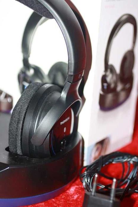 Osculadores THOMSOM WHP 6316 BT com microfone recarregáveis