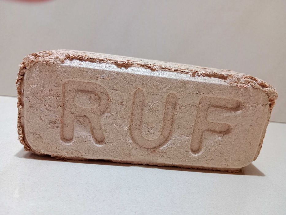 Brykiet RUF  drzewny buk-dąb Zamiennik węgiel,wegiel