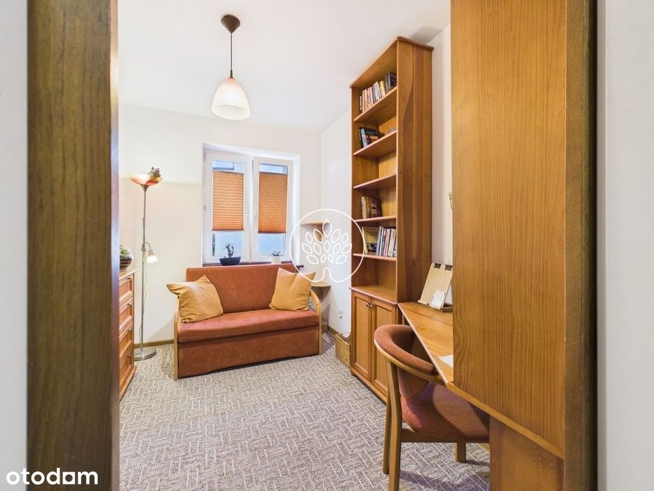 Mieszkanie 2pok 52 m2 /balkon/ piwnica/parking