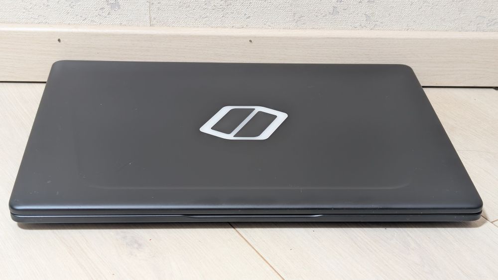 Ігровий ноутбук Samsung NP800GSM Core i7 GeForce 1050 8-32/до 1Tb SSD