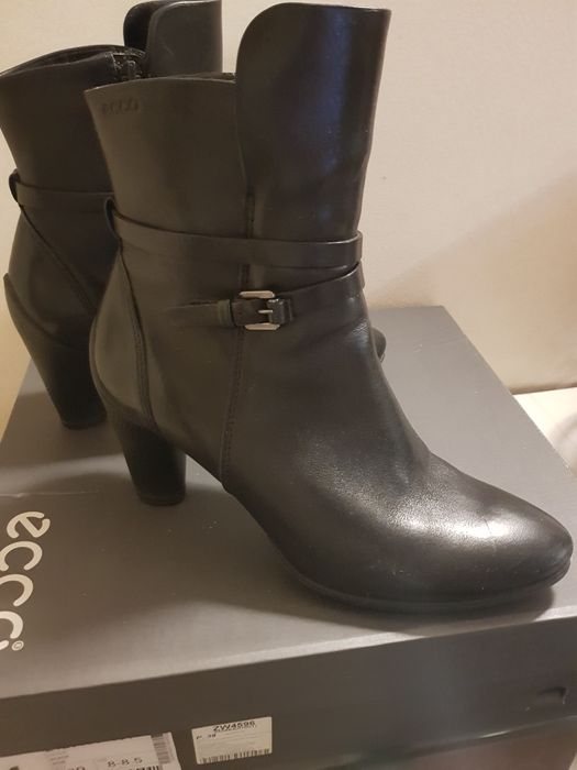 Женские ботиночки Ecco