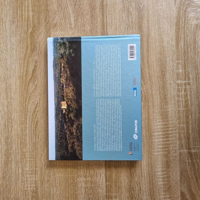 Olhares Sobre a Terra‑Mãe - Fotografia/Património,capa dura