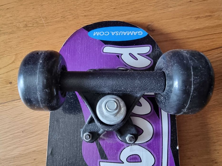 Vendo Skate "Gamausa.com" para criança  (44 x 13cm)