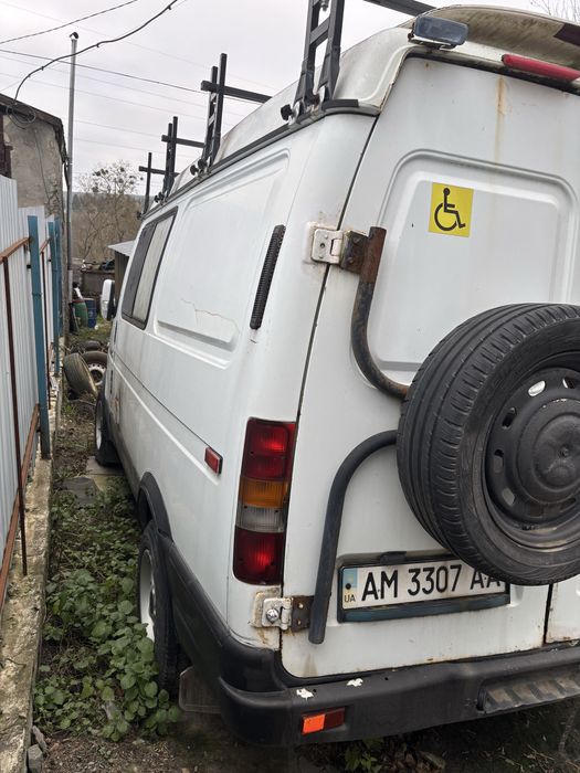 ГАЗ 2752 Соболь газ-бензин 2004