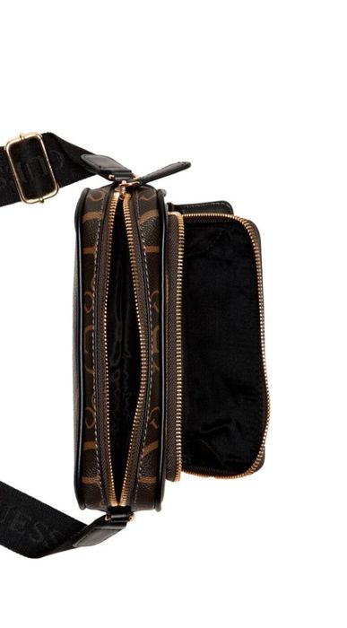 Сумка GUESS saffron mini top zip crossbody brown. Оригінал