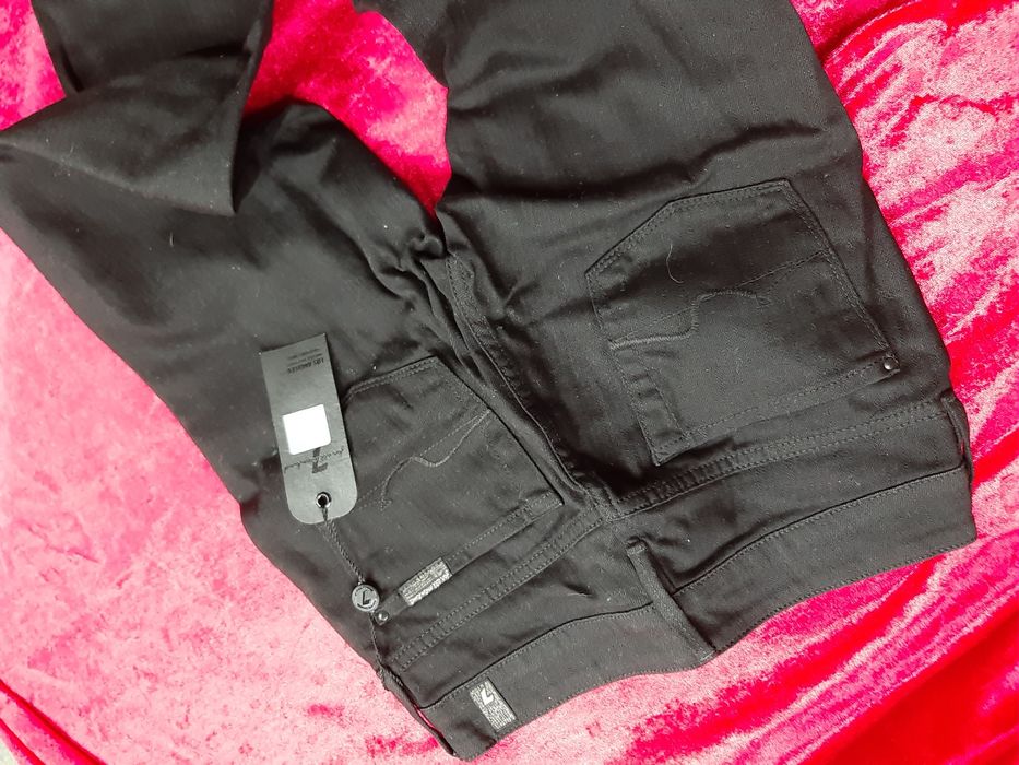 7 For All Mankind Spodnie jeans los Angeles czarne 34,36 piękne prezen
