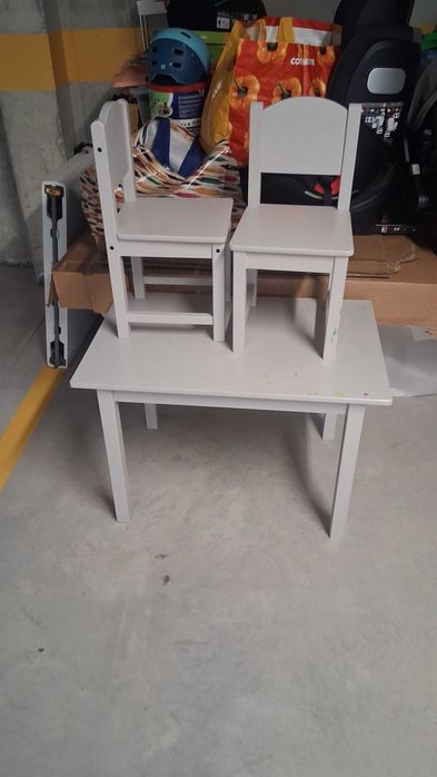 Mesa e cadeiras crianca ikeia
