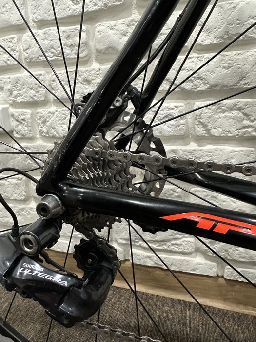 Rower szosowy Apex Ultegra Di2 tarcze