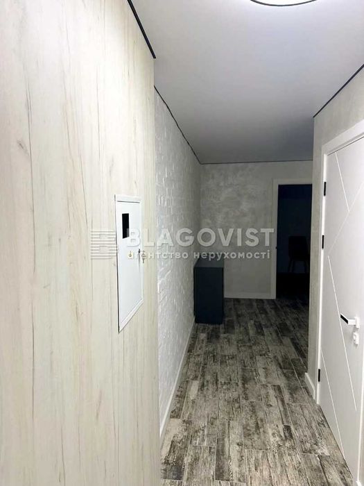 Продаж 2К. квартири метро Дарниця, проспект Миру, Дарницька Площа