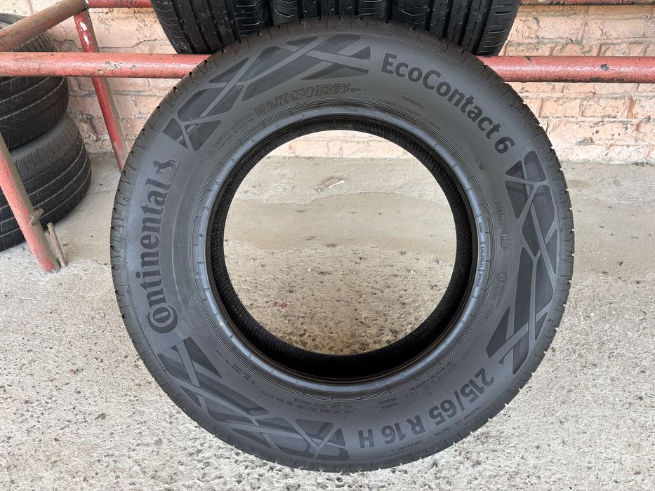 Комплект літніх шин 215/65R16 Continental EcoContact6