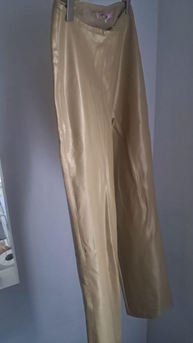 Złote spodnie 36
