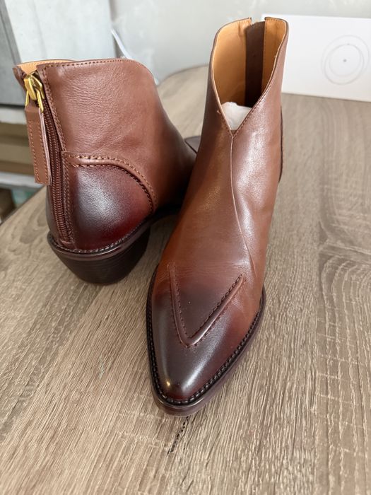 Жіночі ботильйони козаки з натуральної шкіри, розмір 37