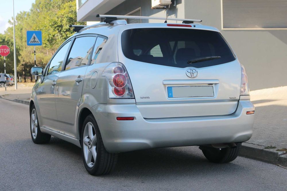 Toyota Corolla Verso 2.2 D-4D  177cv - Nacional - 2006 - 7 Lugares