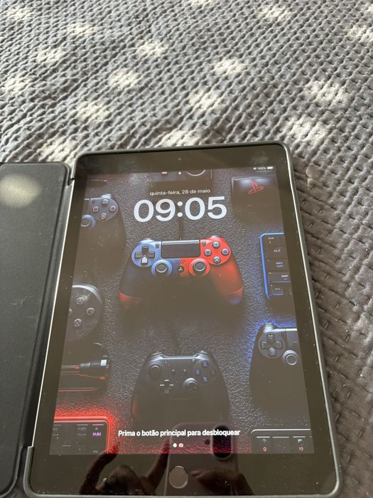 iPad geração 6 Wi-Fi (32GB)