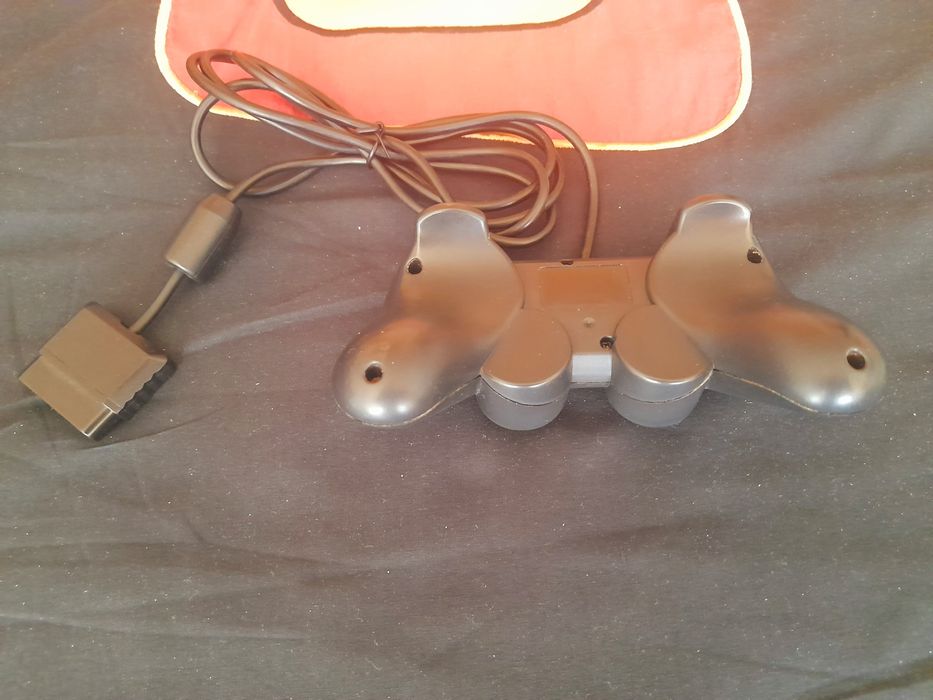 Sega Saturn and PS2/PS1 Controllers64752260677890124