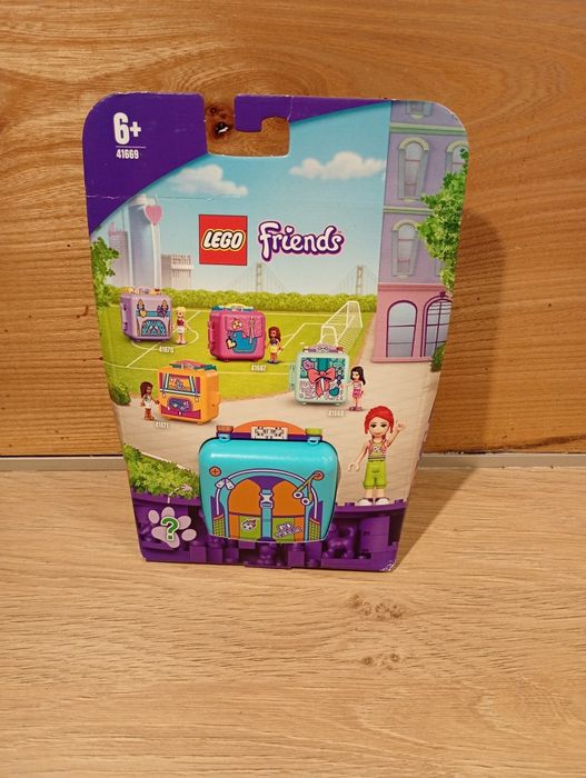 LEGO Friends 41669 Piłkarska kostka Mii