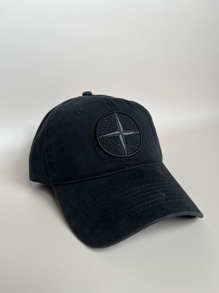 Кепка Stone Island One Size: 649 грн. - Бейсболки и кепки Вишневое на Olx