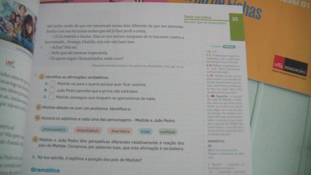 Conjunto completo do professor A par e passo 9 - Português 9.º ano,ASA