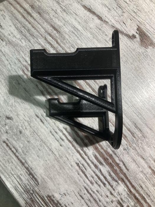 Держатель настенный для шуроповерта