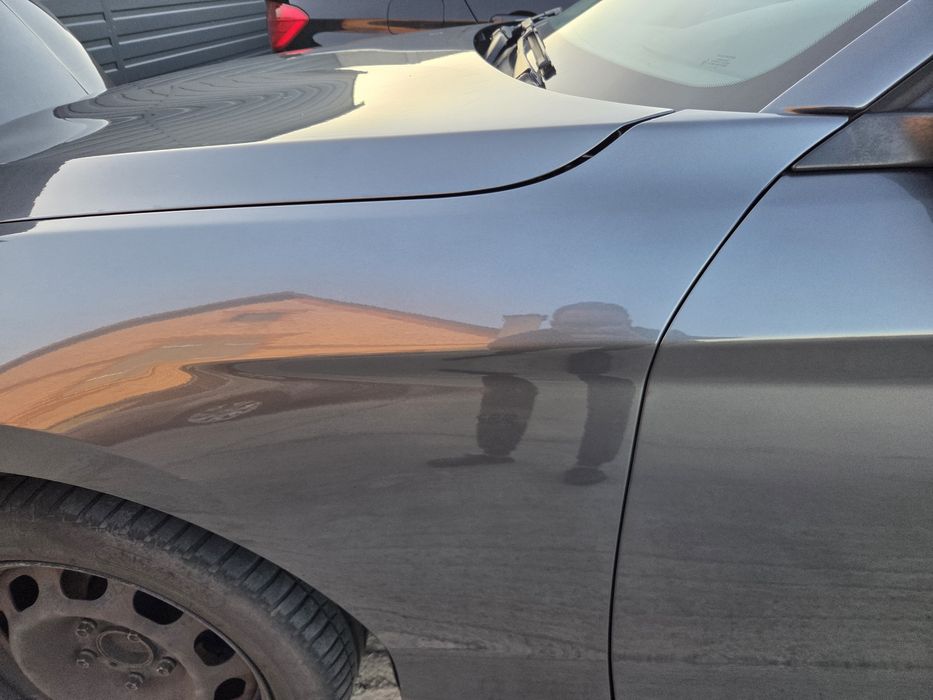 Błotnik lewy przedni BMW F20 F21 Mineralgrau B39 oryginał w kolor przód