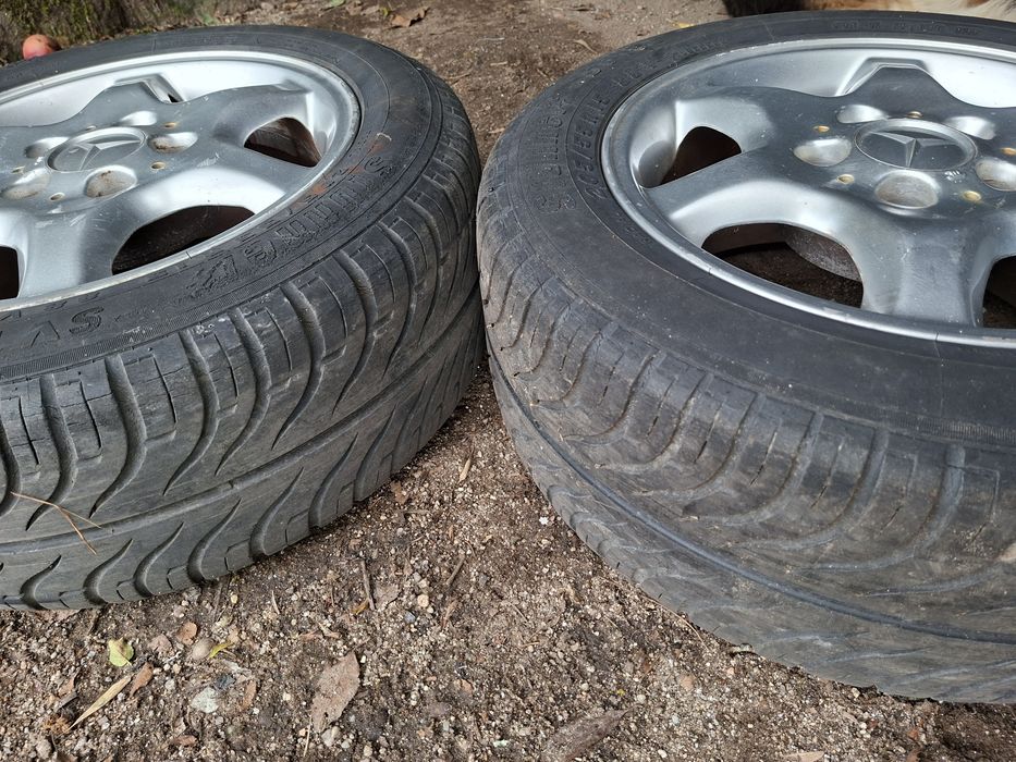 Jantes Mercedes com pneus