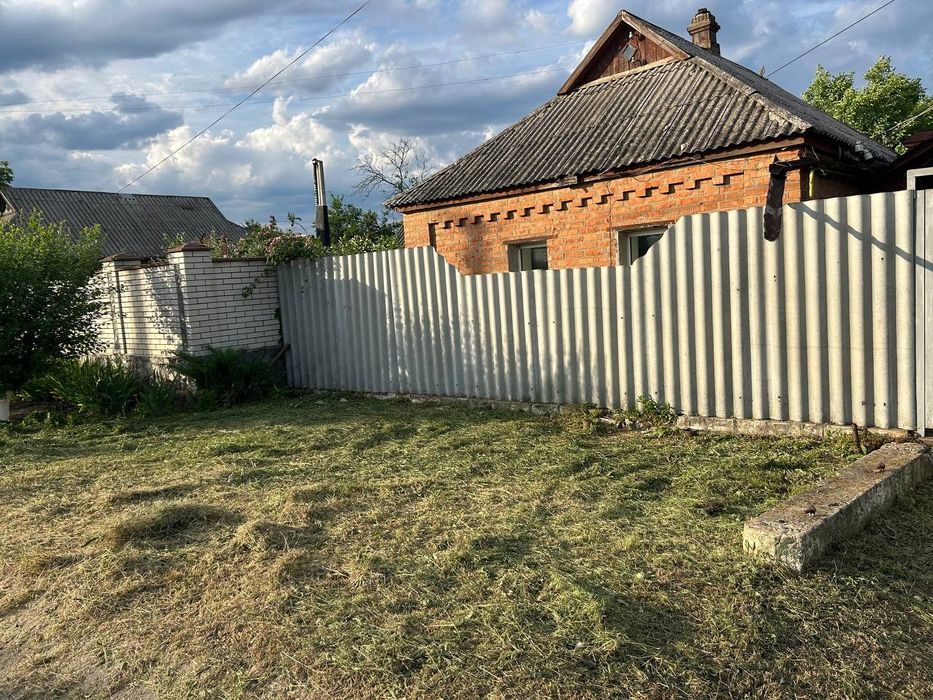 Продам будинок по вулиці Незалежності
