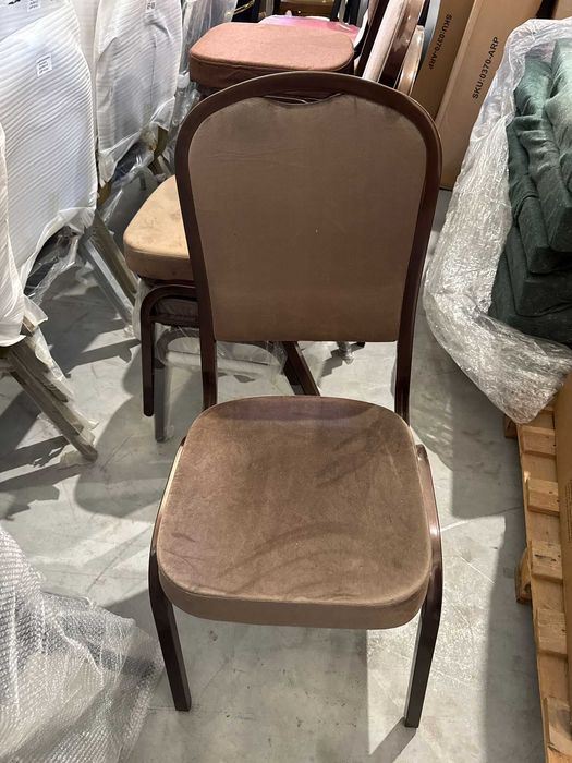 Krzesło bankietowe konferencyjne tapicerowane | -58% TANIEJ | II kat.