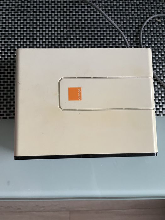 Modem Sagemcom Fast 2704