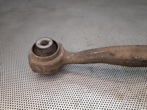 Braço de suspensão frente esquerdo MERCEDES-BENZ Classe C (W204)