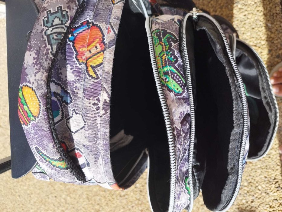 Mochila / Trolley da Totto_ criança em muito bom estado