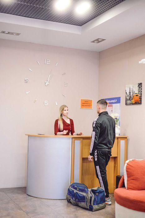 Жилье для переселенцев Киев 100 грн. cутки и 400 грн неделя проживания