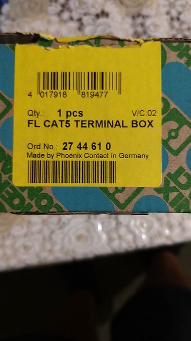 Патч-панель RJ45 на DIN-рейку FL CAT5 TERMINAL BOX 2744610 Phoenix Con