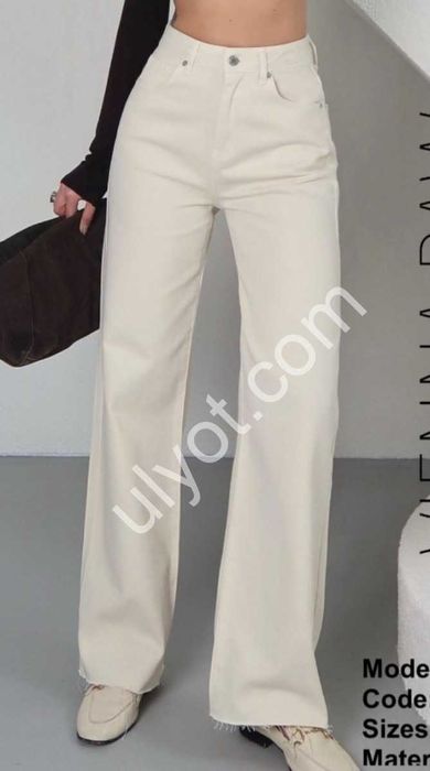 Джинсы женские оптом от 395 грн. Модные, молодежные большой выбор