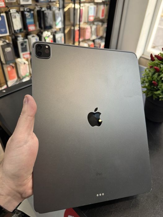 IPad Pro (12,9 дюймів) 4-покоління