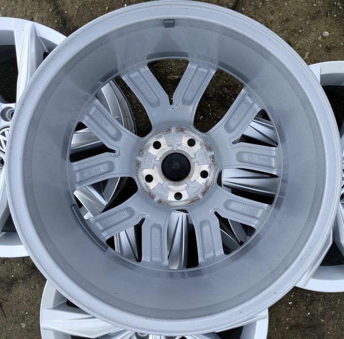 Felgi aluminiowe VW Tiguan T-Roc Passat Sharan 7x18 ET43 5x112