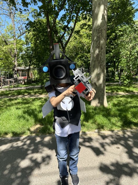 Костюм Камеромэн