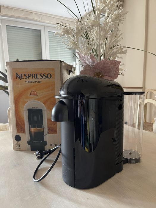 Máquina Nespresso Vertuo Plus