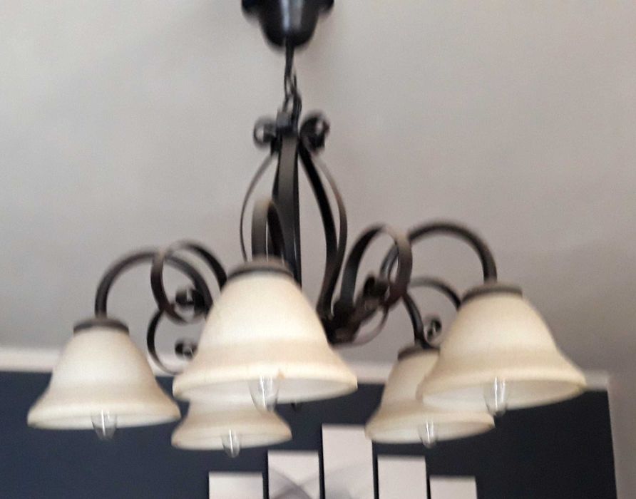 Żyrandol + kinkiet i lampka