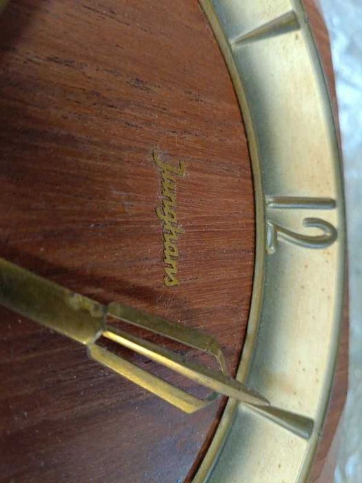 Zegar wiszący junghans