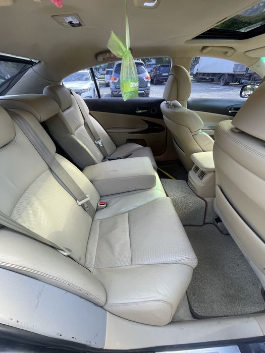 Продам Lexus GS300 -задний привод
