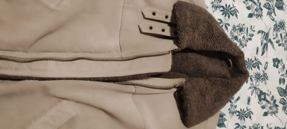 Casaco em pele forrado tamanho M