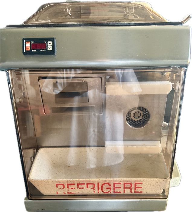 Picadora de carne refrigerada