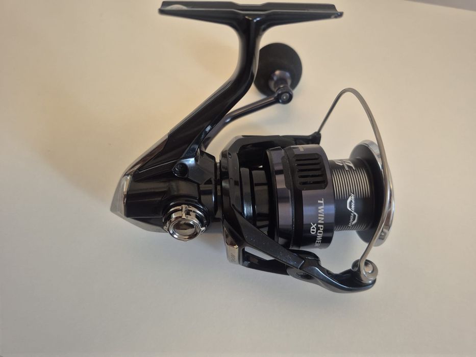 Kolowrotek Twin Power XD 4000 PG model 2025