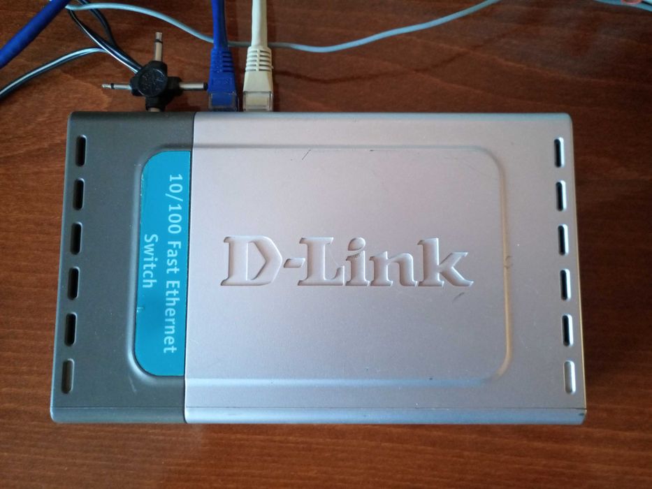 D-Link Des-1008D, маршрутизатор