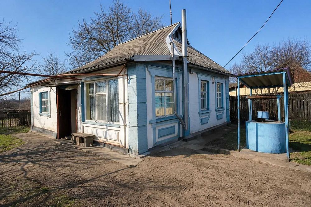 Продається будинок в селі Лозоватка