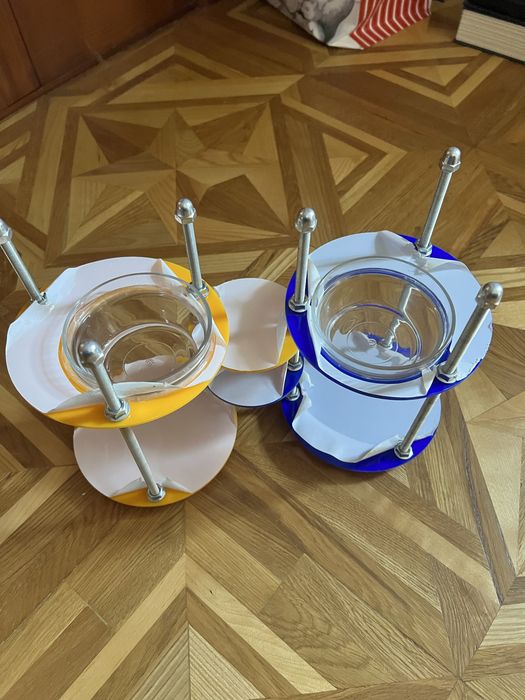 Стойки для собак. С мисками. Акрил