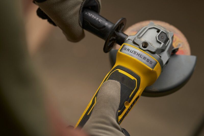 Szlifierka Kątowa Akumulatorowa 125Mm V20 18V 0*Ah Stanley