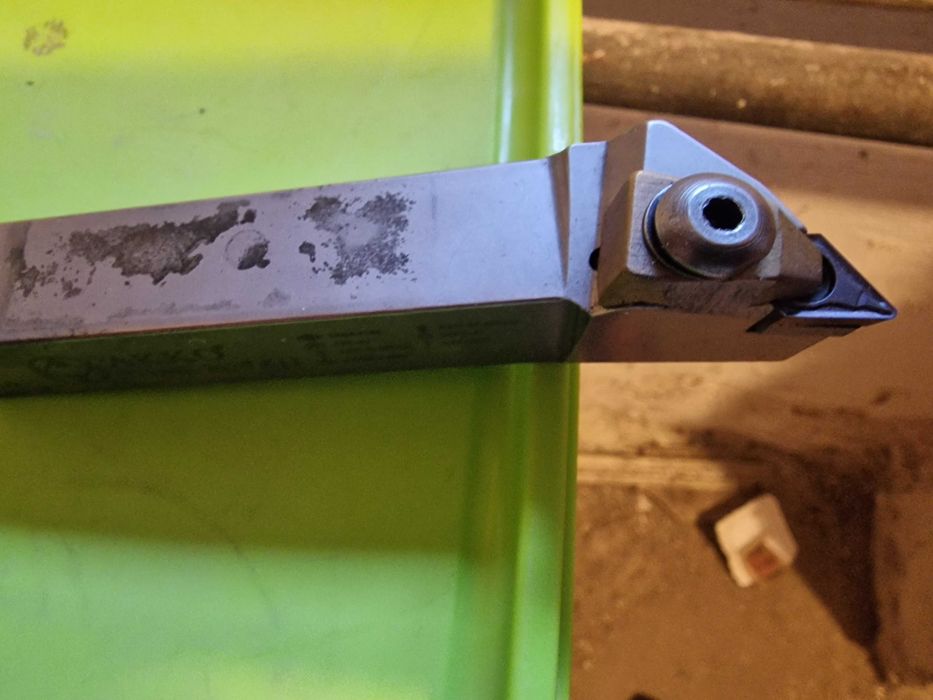 glowica D63  oraz noze do gwintowania